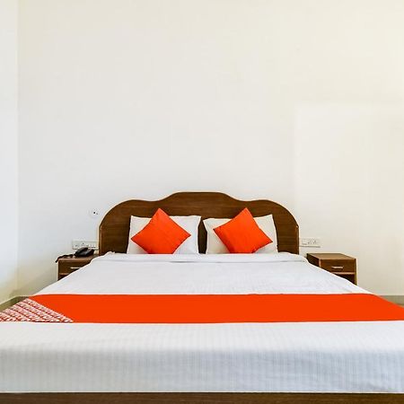 Hotel Capital O 23129 Chelsea Palace Khajurāho Exteriér fotografie