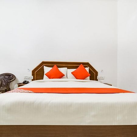Hotel Capital O 23129 Chelsea Palace Khajurāho Exteriér fotografie