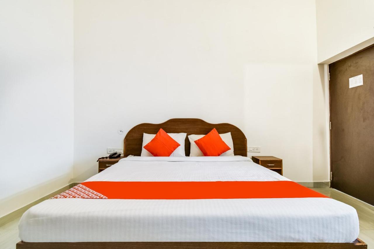 Hotel Capital O 23129 Chelsea Palace Khajurāho Exteriér fotografie